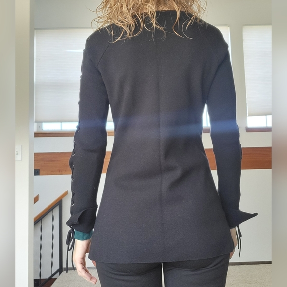 XS Anne Fontaine Sweater - Picture 4 of 9